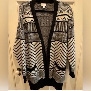LuLaRoe  black and White Patterned Open-Front Women's Sweater Cardigan